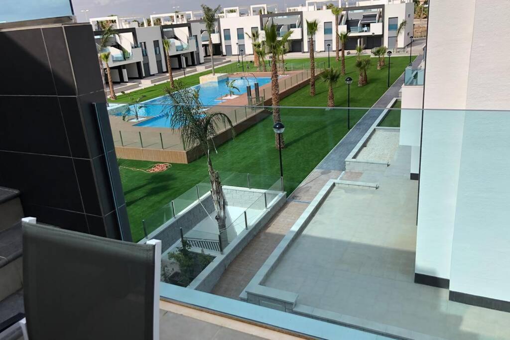 Oasis Beach Dream Holiday Guardamar del Segura Exteriör bild